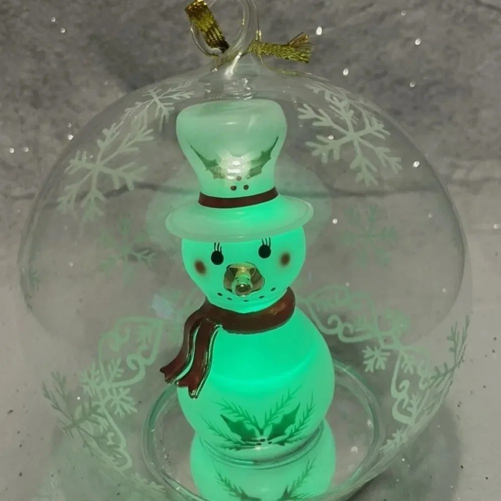 Vintage Soreele LED Lighted Glass Snowman Globe